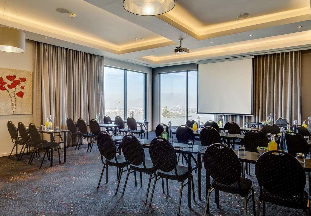 Protea Hotel By Marriott Cape Town Tyger Valley Белвилл Экстерьер фото